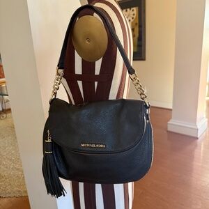 Michael Kors Bedford Tassel Leather Convertible Shoulder Crossbody Bag Black